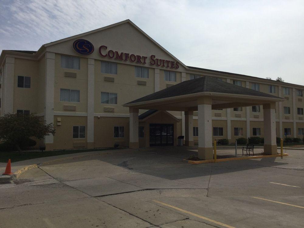 Comfort Suites Terre Haute University Area Exteriör bild